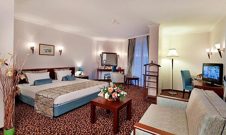 Best Western Plus Khan Hotel Antalya - 